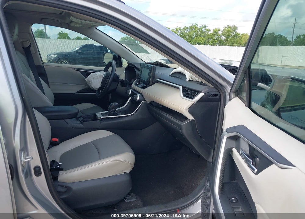 2019 TOYOTA RAV4 XLE PREMIUM VIN: 2T3C1RFV9KC020233
