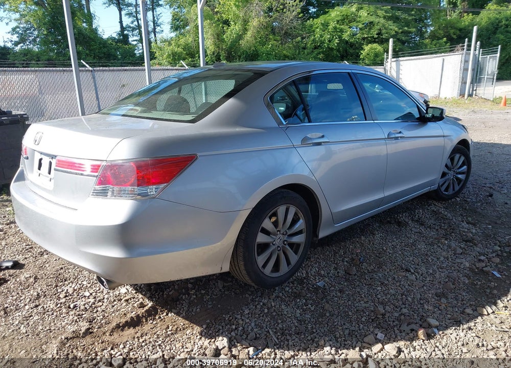 2011 HONDA ACCORD 2.4 EX-L VIN: 1HGCP2F87BA131524