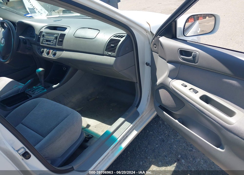 2003 TOYOTA CAMRY LE VIN: 4T1BE32K93U234608