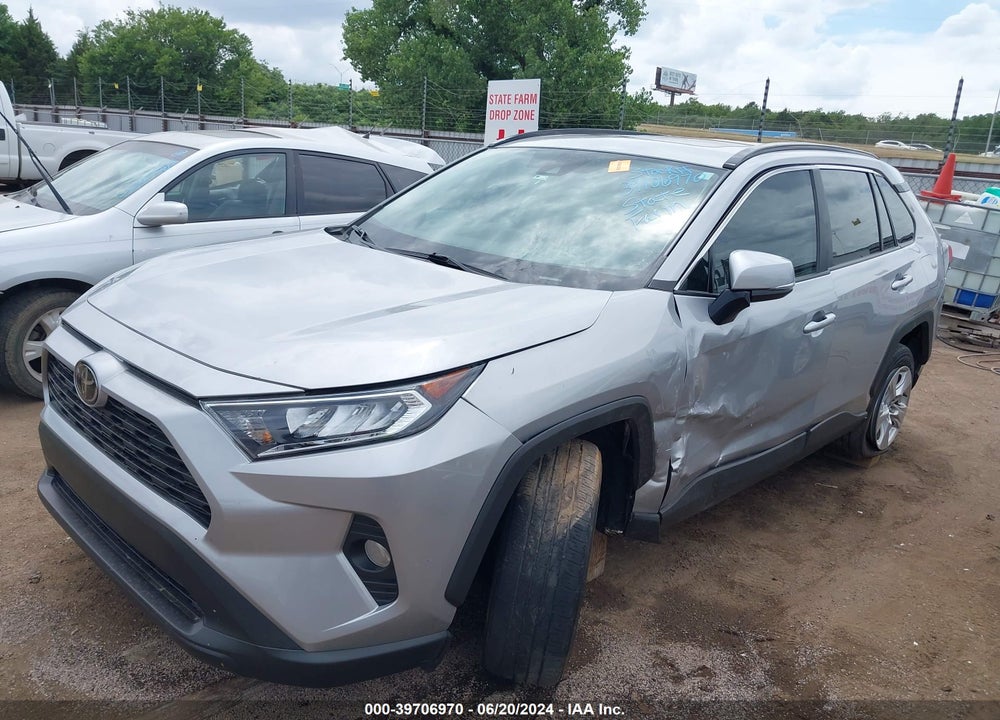 2020 TOYOTA RAV4 XLE VIN: 2T3W1RFV6LW091693