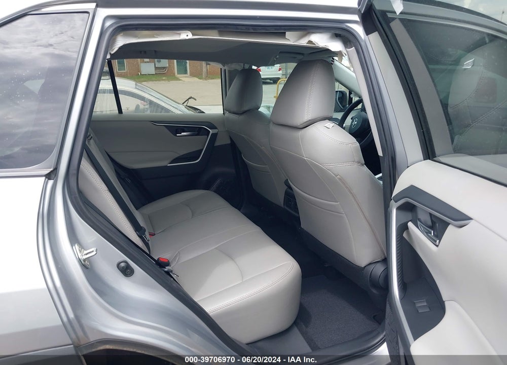 2020 TOYOTA RAV4 XLE VIN: 2T3W1RFV6LW091693