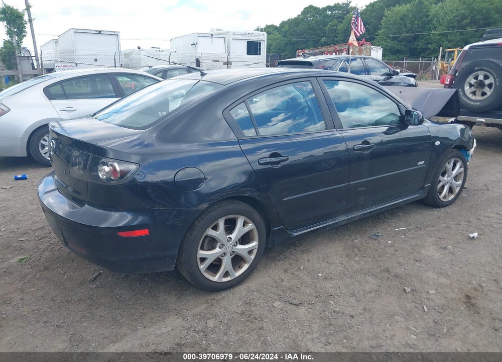 2008 MAZDA 3 S TOURING VIN: JM1BK324581810198