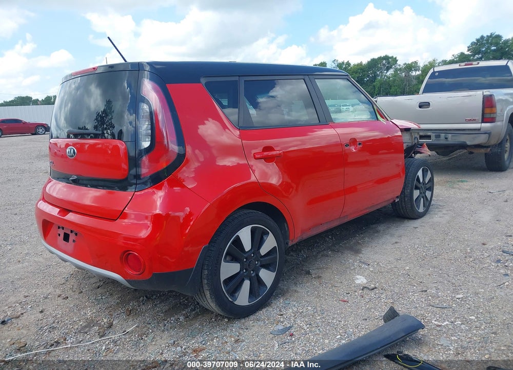 2019 KIA SOUL VIN: KNDJP3A5XK7647382