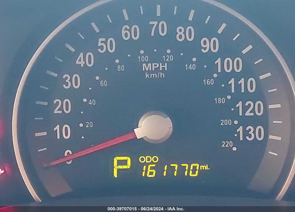 2011 KIA SEDONA LX VIN: KNDMG4C78B6363496