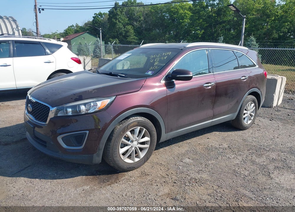 2016 KIA SORENTO 2.4L LX VIN: 5XYPG4A30GG037483