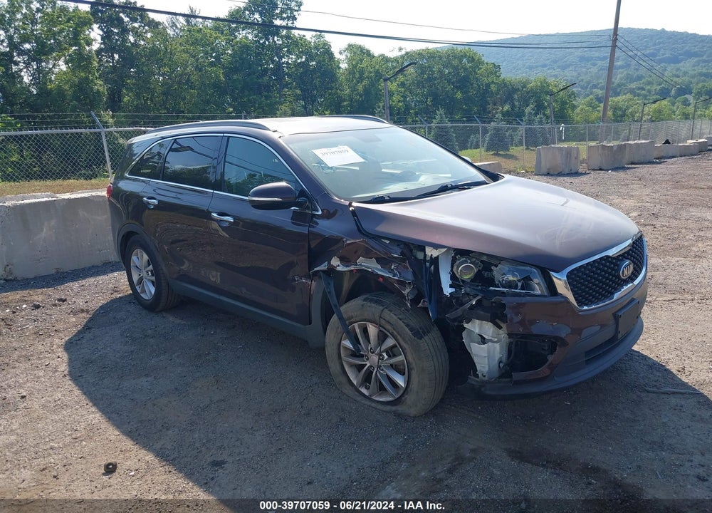 2016 KIA SORENTO 2.4L LX VIN: 5XYPG4A30GG037483