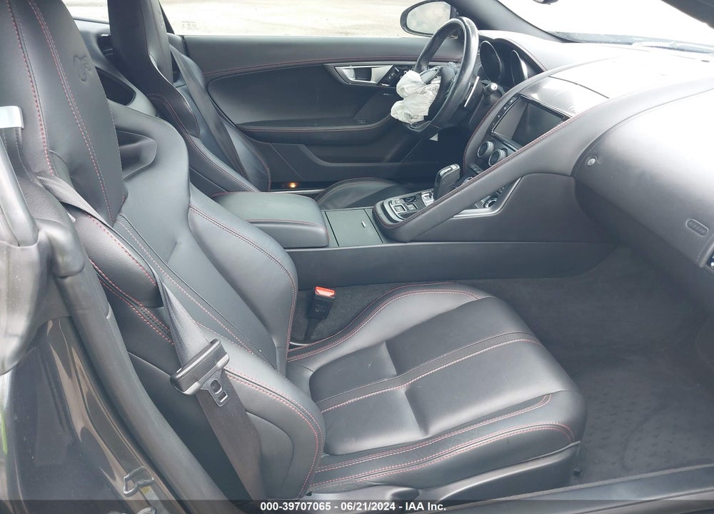 2016 JAGUAR F-TYPE R VIN: SAJWJ6DL6GMK31343