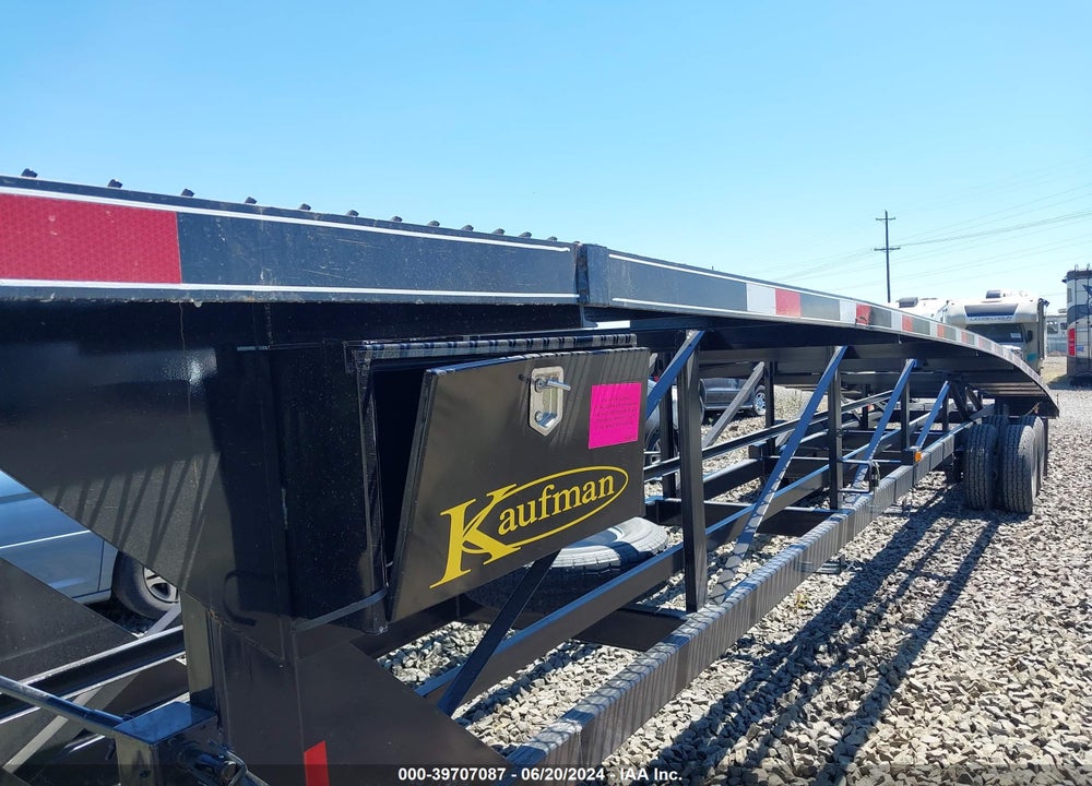 2024 KAUFMAN TRAILERS 53' DETACHABLE NECK TRAILER VIN: 7UZFW5324RB000663