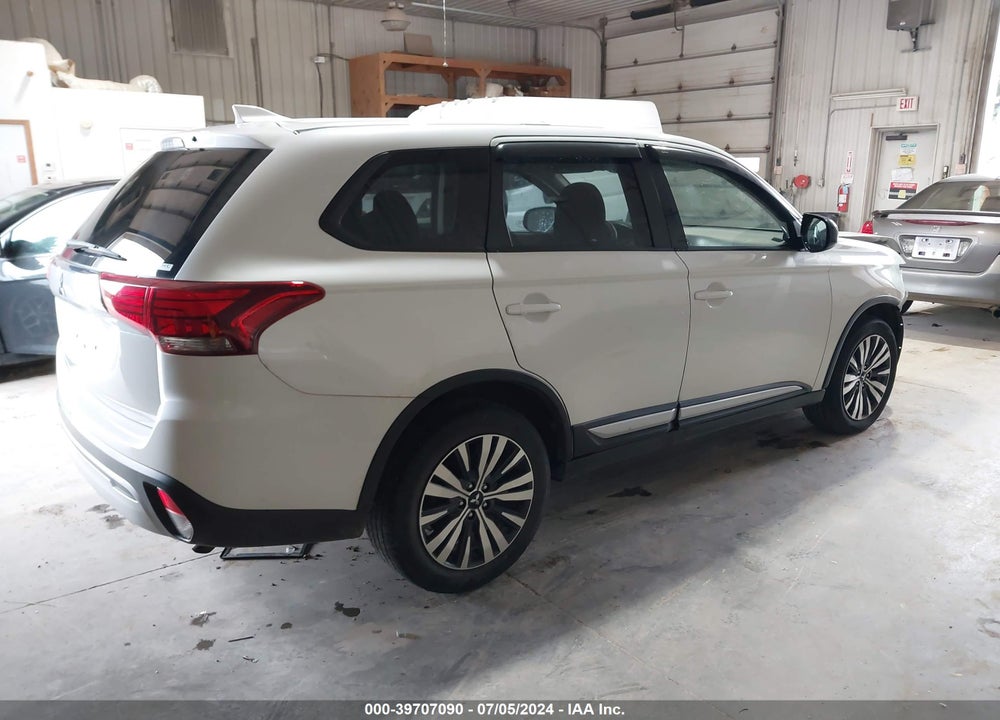 2020 MITSUBISHI OUTLANDER ES 2.4 S-AWC/LE 2.4 S-AWC/SE 2.4 S-AWC/SEL 2.4 S-AWC/SP 2.4 S-AWC VIN: JA4AZ3A36LZ047029