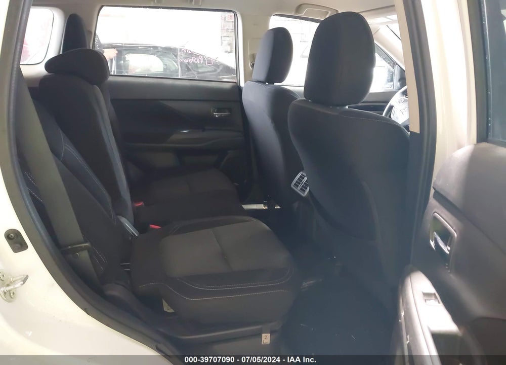 2020 MITSUBISHI OUTLANDER ES 2.4 S-AWC/LE 2.4 S-AWC/SE 2.4 S-AWC/SEL 2.4 S-AWC/SP 2.4 S-AWC VIN: JA4AZ3A36LZ047029