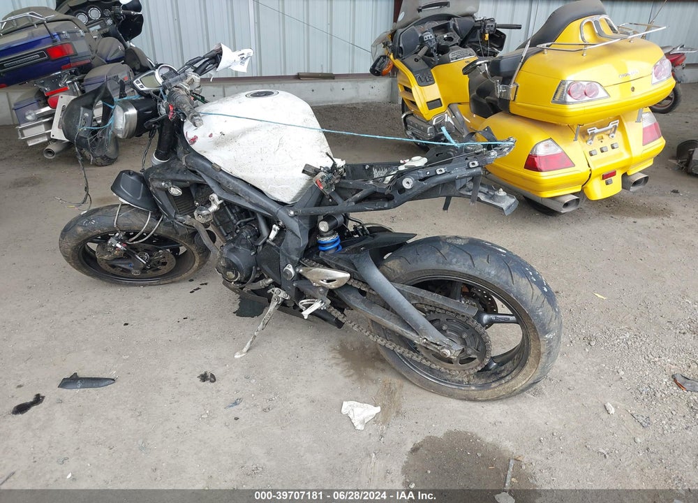 2012 TRIUMPH MOTORCYCLE STREET TRIPLE R VIN: SMTD02NE3CT525706
