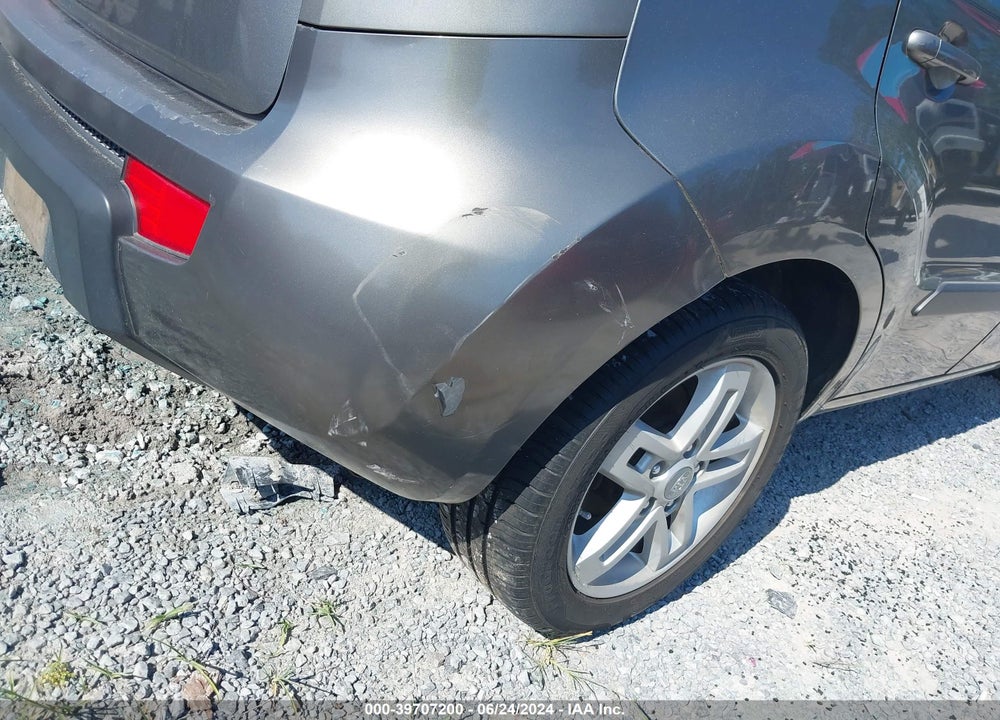 2011 KIA SOUL VIN: KNDJT2A27B7298323