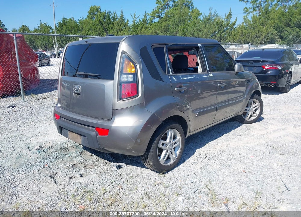 2011 KIA SOUL VIN: KNDJT2A27B7298323