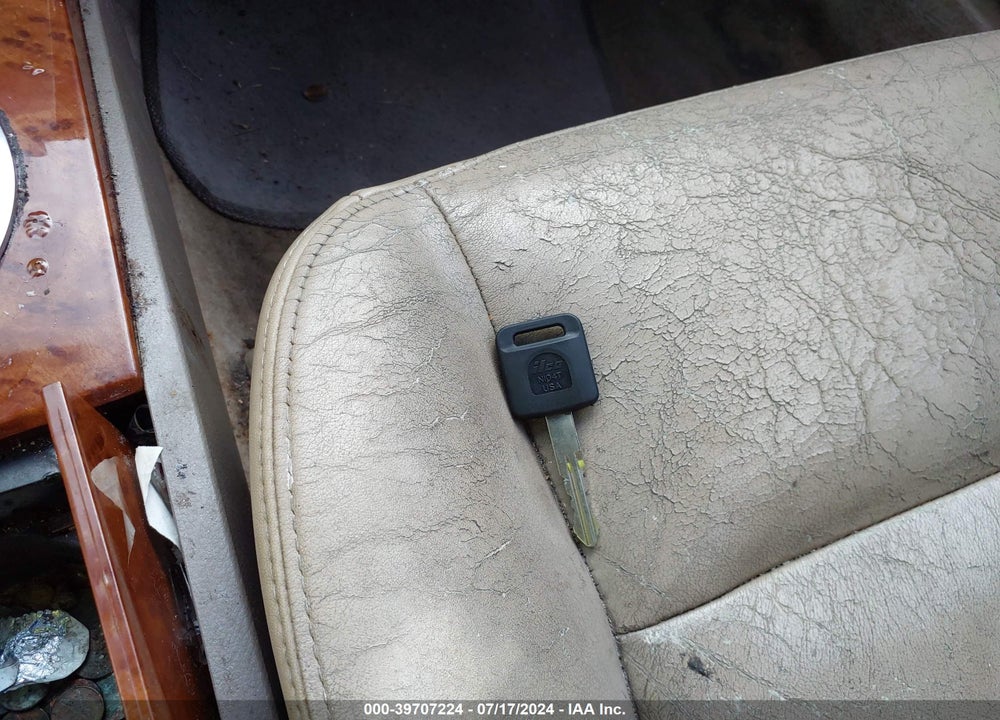 2004 NISSAN MAXIMA 3.5 SL VIN: 1N4BA41E84C896923
