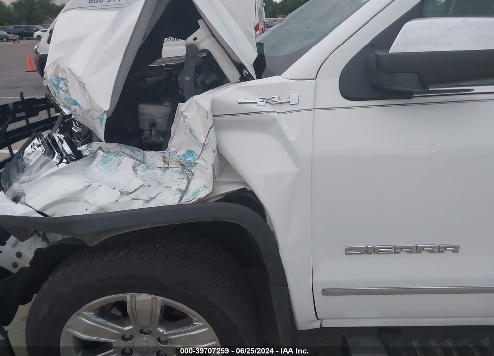 2016 GMC SIERRA 1500 SLT VIN: 3GTU2NEC9GG381896