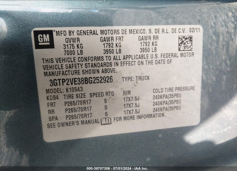 2011 GMC SIERRA 1500 SLE VIN: 3GTP2VE38BG252926