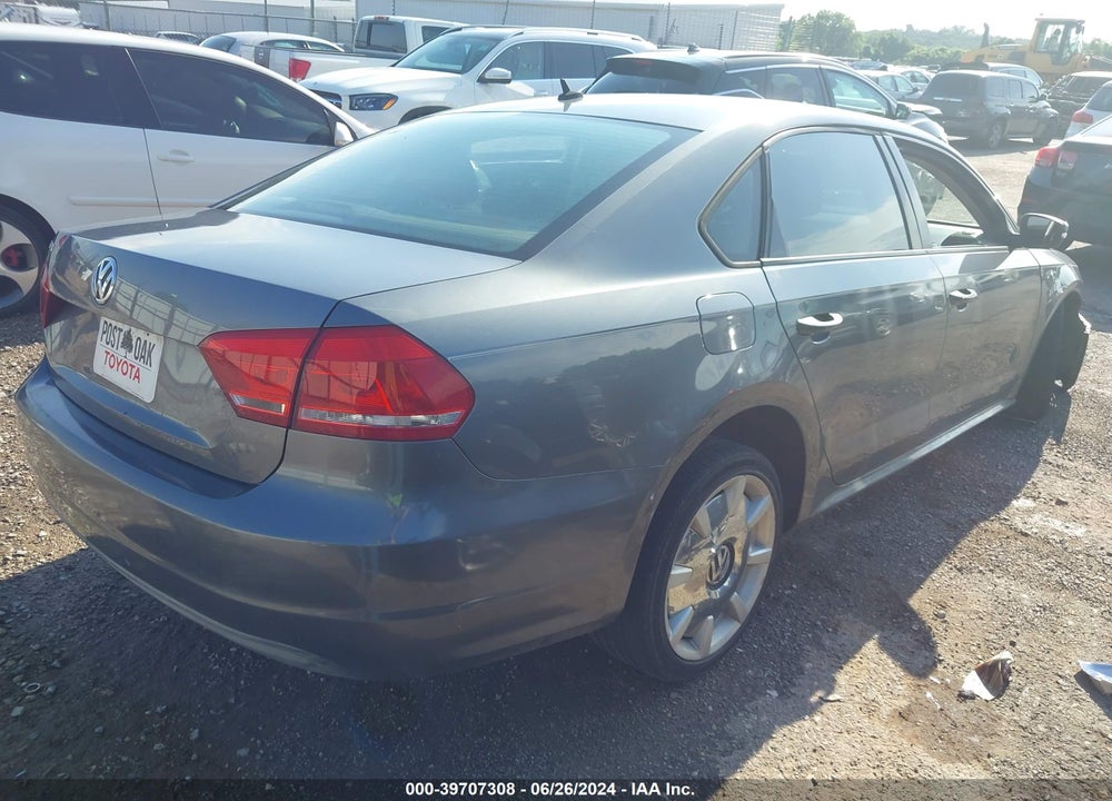 2022 VOLKSWAGEN JETTA GLI 2.0T AUTOBAHN VIN: 3VW2T7BUXNM002820