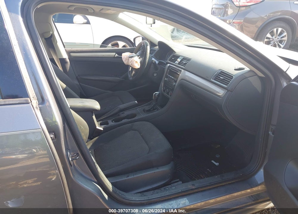 2022 VOLKSWAGEN JETTA GLI 2.0T AUTOBAHN VIN: 3VW2T7BUXNM002820