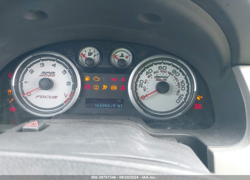 2010 FORD FOCUS SEL VIN: 1FAHP3HN0AW251525