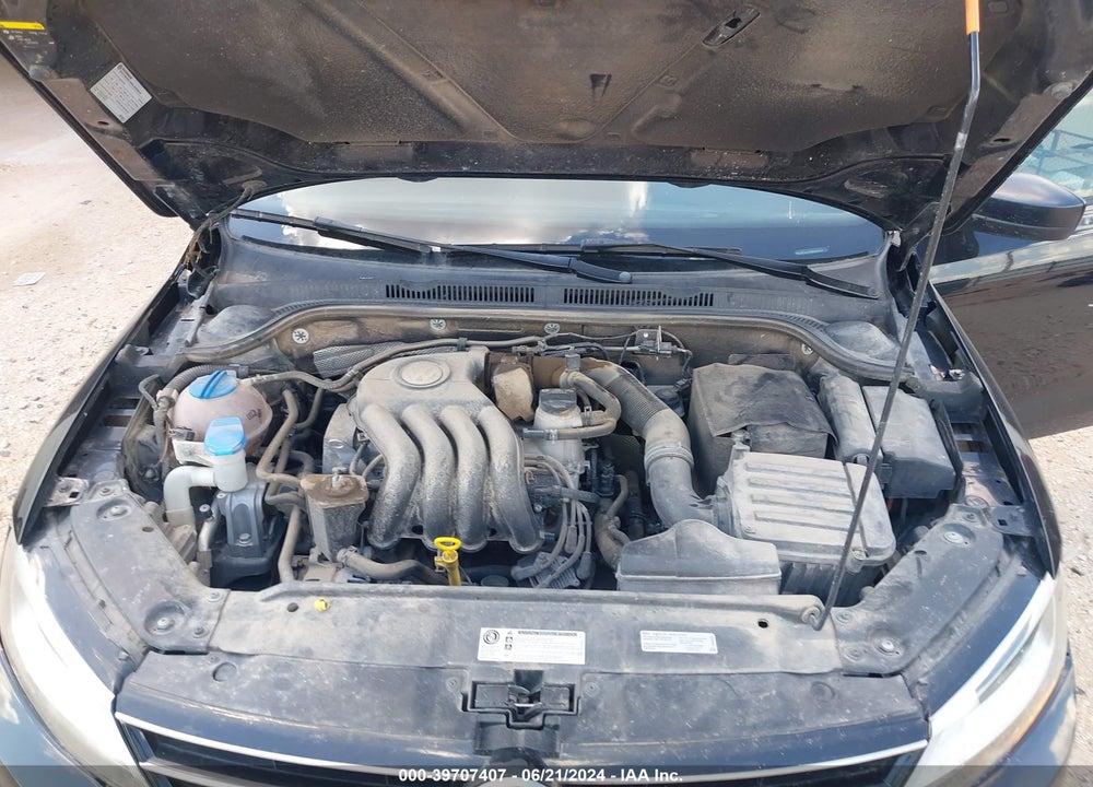 2015 VOLKSWAGEN JETTA 2.0L S VIN: 3VW2K7AJ7FM350537