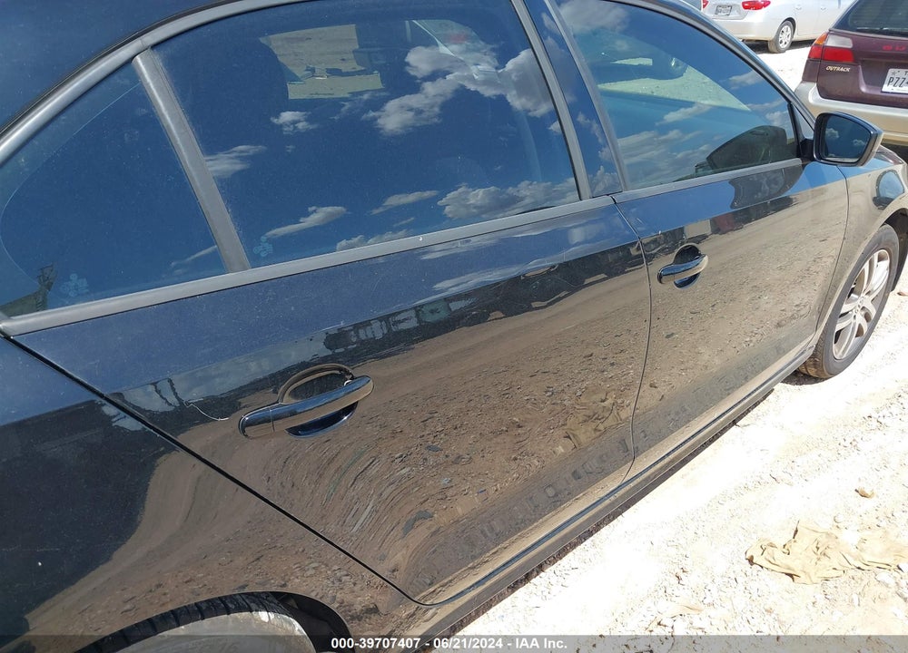 2015 VOLKSWAGEN JETTA 2.0L S VIN: 3VW2K7AJ7FM350537