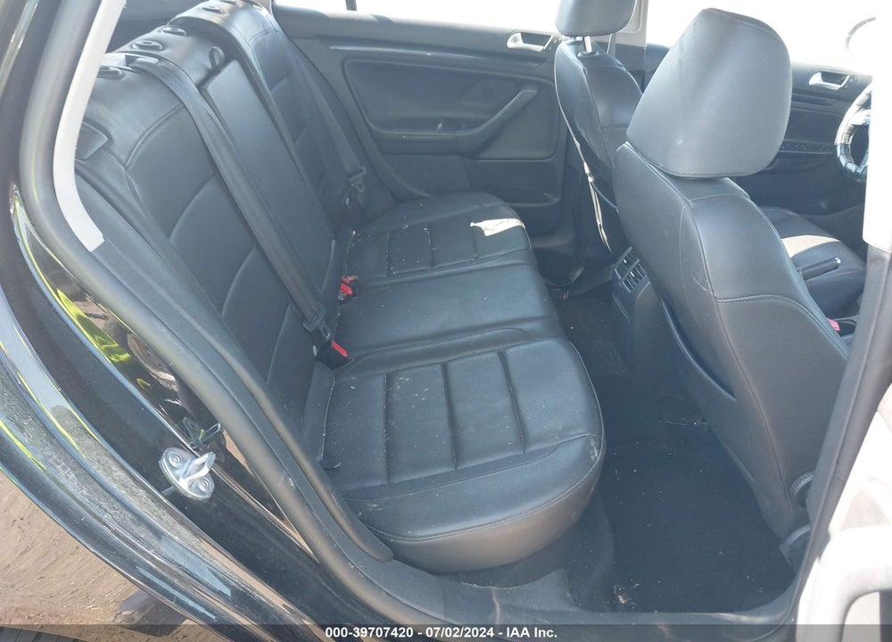 2013 VOLKSWAGEN JETTA SPORTWAGEN 2.0L TDI VIN: 3VWML7AJ8DM631121