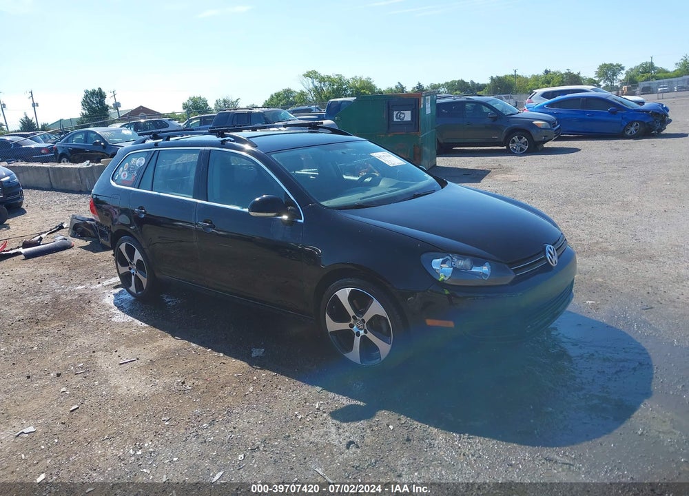 2013 VOLKSWAGEN JETTA SPORTWAGEN 2.0L TDI VIN: 3VWML7AJ8DM631121