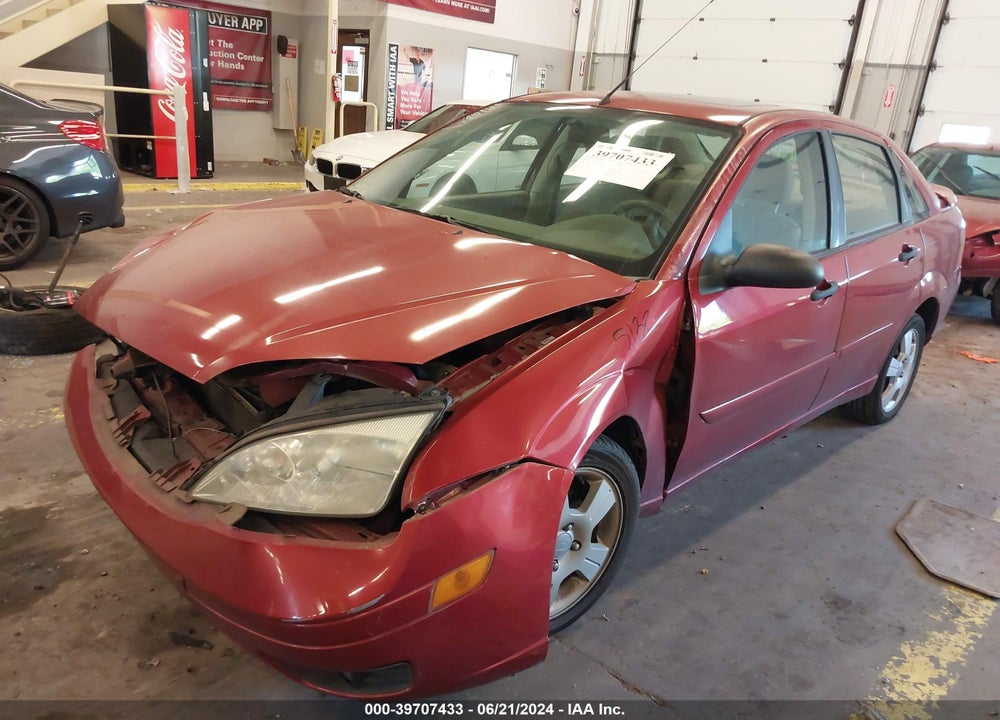 2005 FORD FOCUS ZX4 VIN: 1FAFP34N85W193666