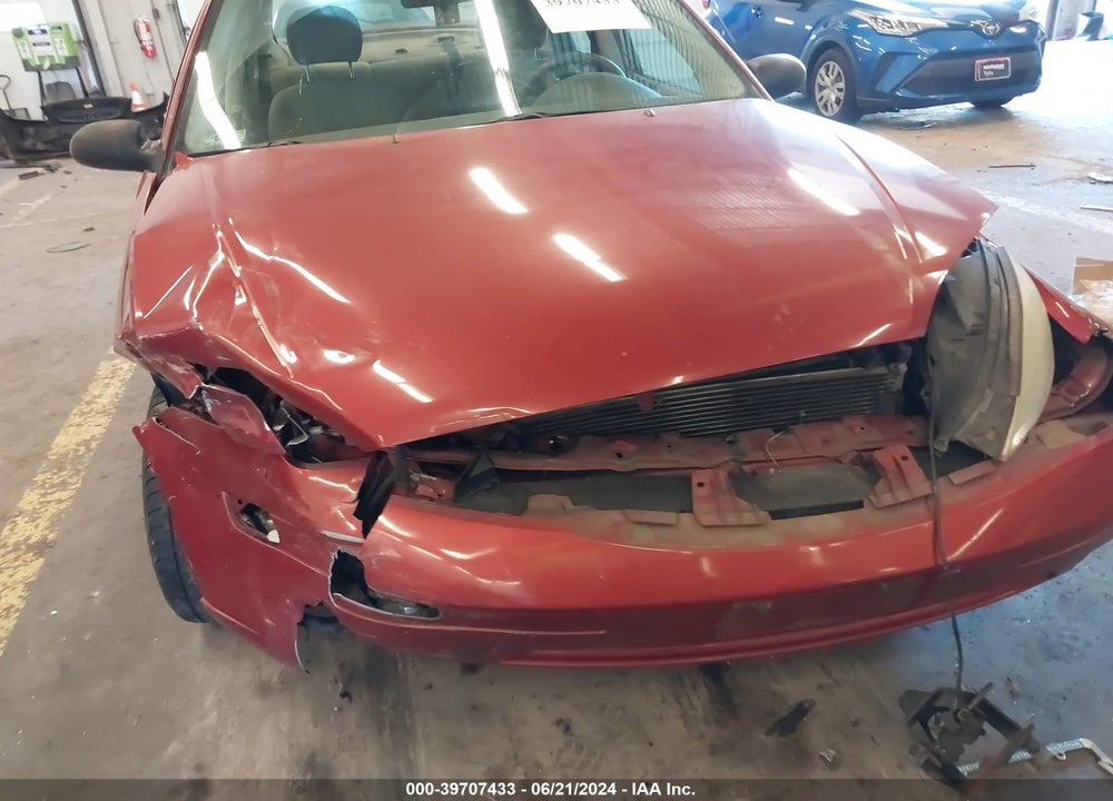 2005 FORD FOCUS ZX4 VIN: 1FAFP34N85W193666