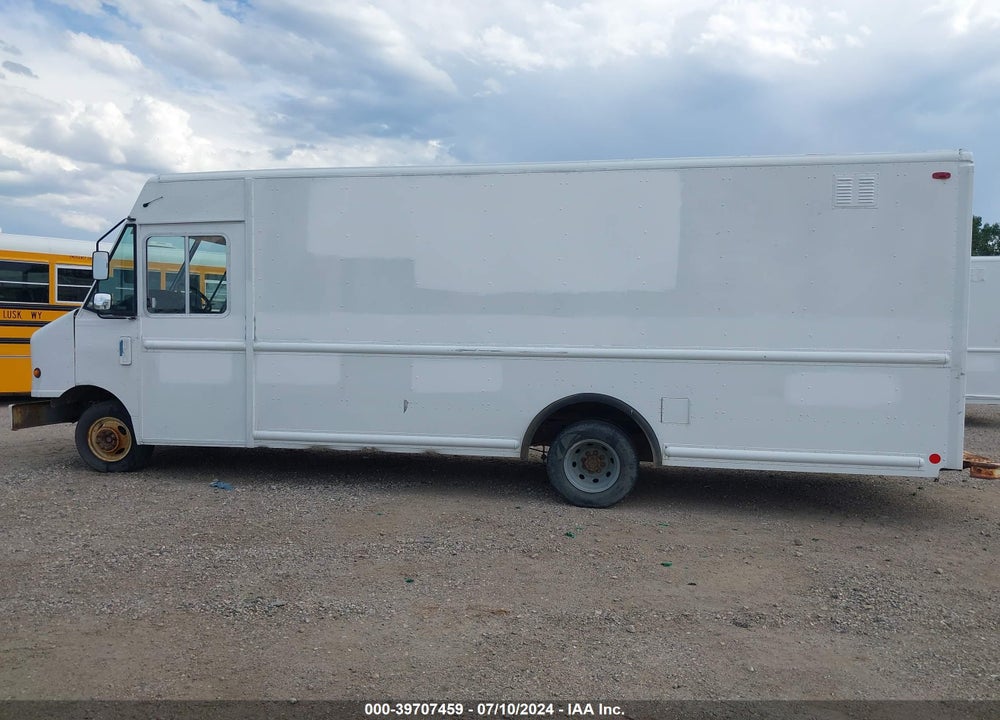 2010 FORD E-450 STRIPPED VIN: 1FC4E4KL4ADA01275