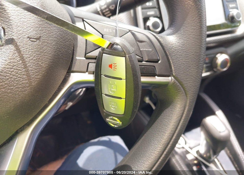 2019 NISSAN KICKS S VIN: 3N1CP5CU3KL536082