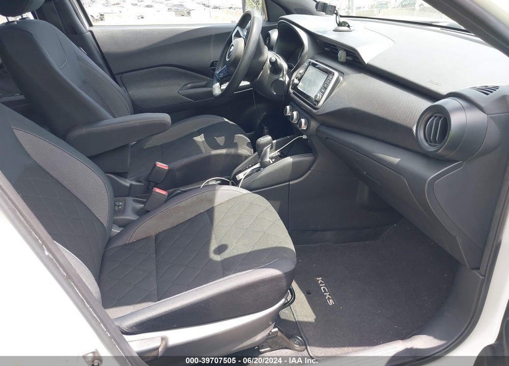 2019 NISSAN KICKS S VIN: 3N1CP5CU3KL536082