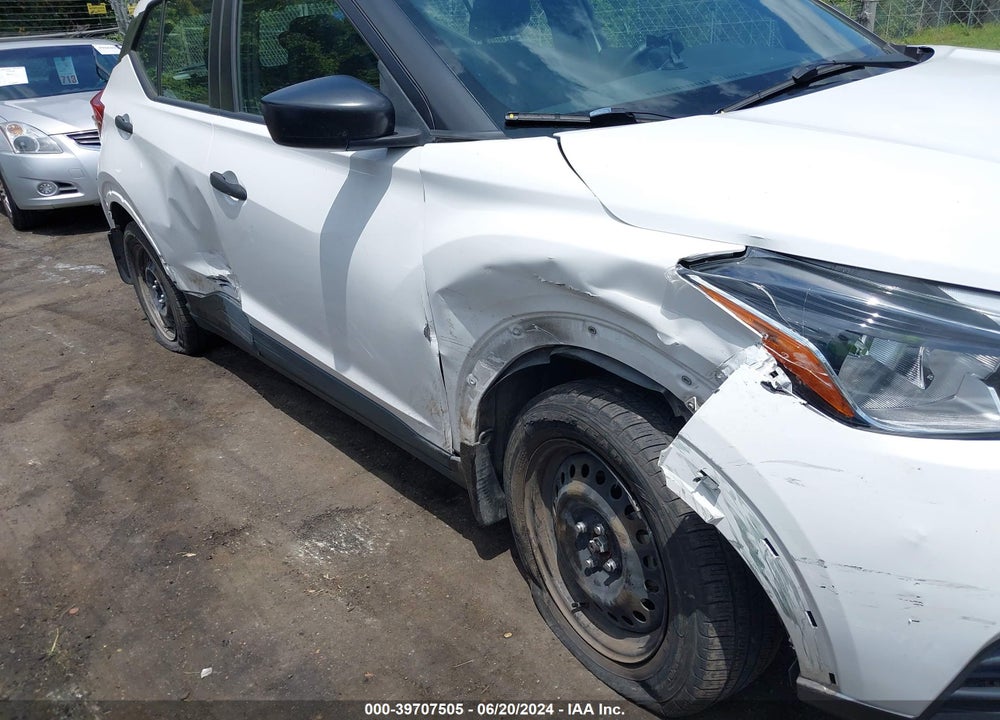 2019 NISSAN KICKS S VIN: 3N1CP5CU3KL536082