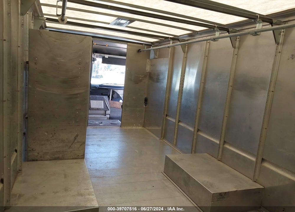 2010 FORD E-450 STRIPPED VIN: 1FC4E4KL6ADA01276