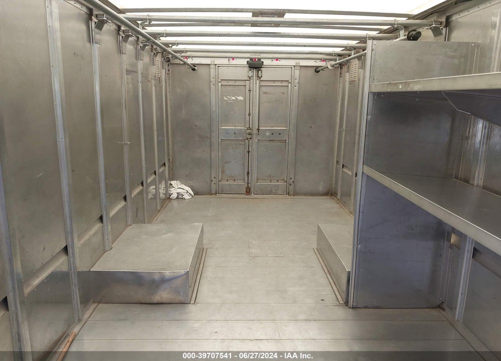 2008 FORD E-450 STRIPPED VIN: 1FCLE49S28DB32188