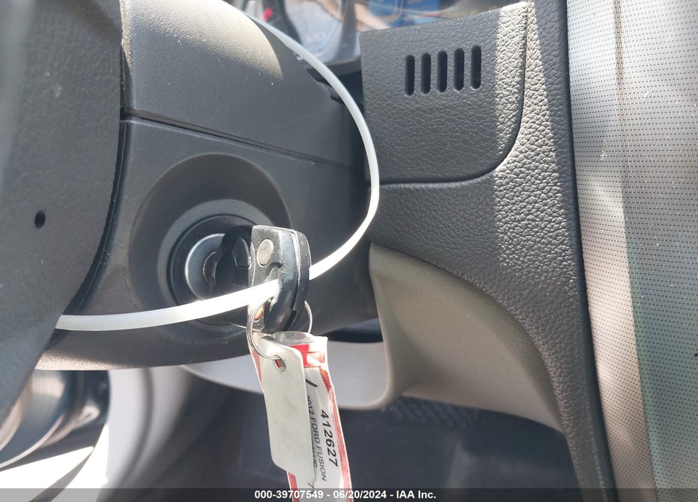 2012 FORD FUSION HYBRID VIN: 3FADP0L31CR270271