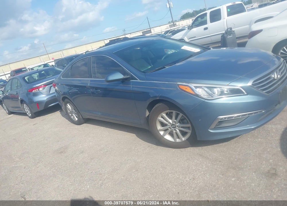 2015 HYUNDAI SONATA SE VIN: 5NPE24AF9FH185008