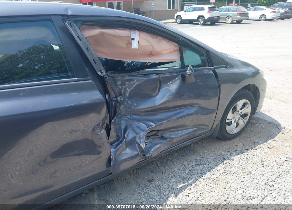 2015 HONDA CIVIC LX VIN: 19XFB2F50FE245531