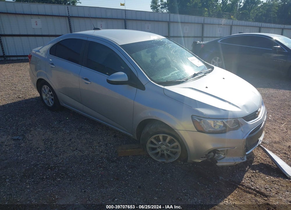 2018 CHEVROLET SONIC LT AUTO VIN: 1G1JD5SH2J4124153