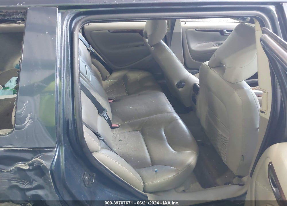 2007 VOLVO XC70 2.5T VIN: YV4SZ592171264751