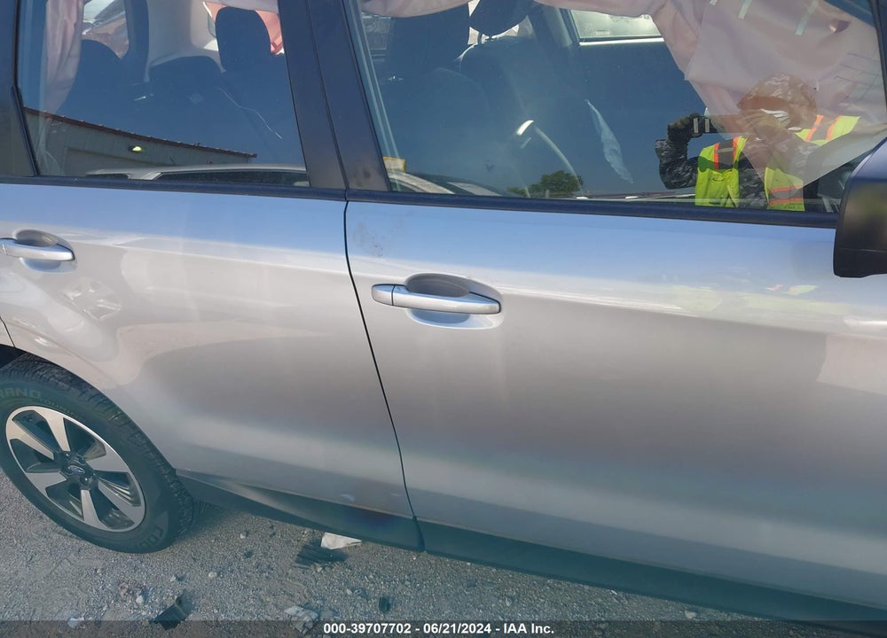 2017 SUBARU FORESTER VIN: JF2SJABC5HH421519