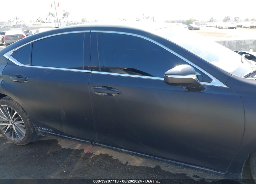 2022 LEXUS ES 300H VIN: 58ADA1C14NU017591