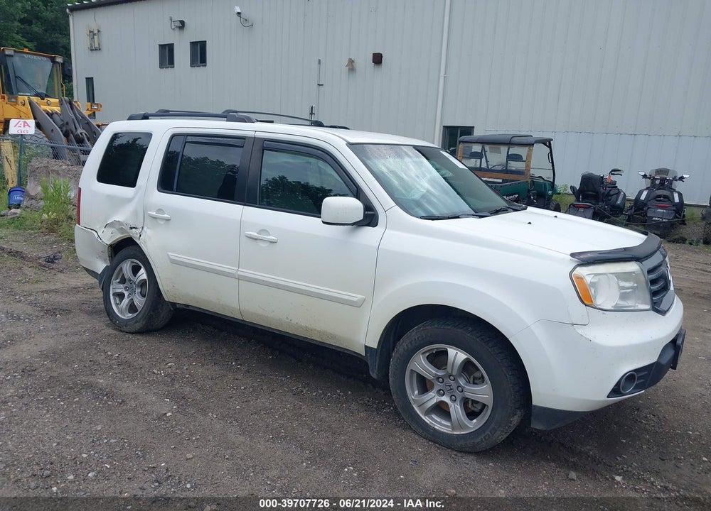 2013 HONDA PILOT EX VIN: 5FNYF4H43DB033808