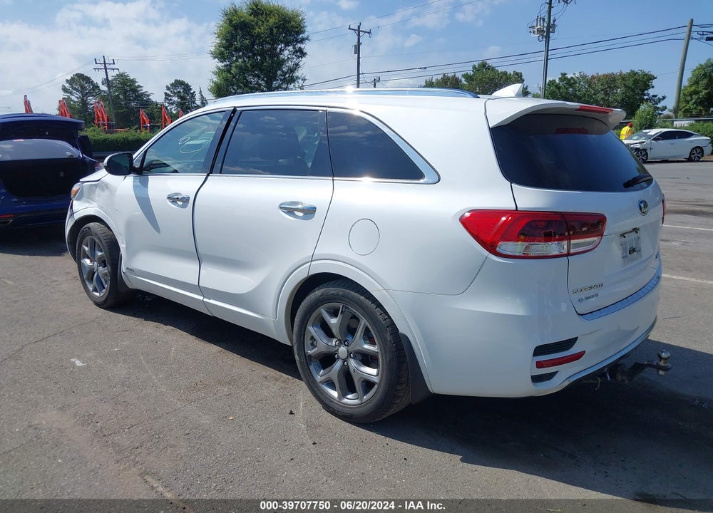 2017 KIA SORENTO 3.3L SX VIN: 5XYPKDA51HG310447