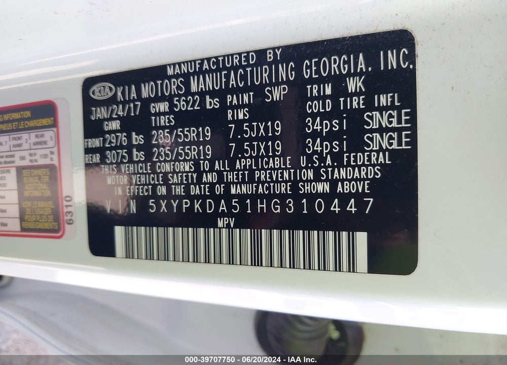 2017 KIA SORENTO 3.3L SX VIN: 5XYPKDA51HG310447