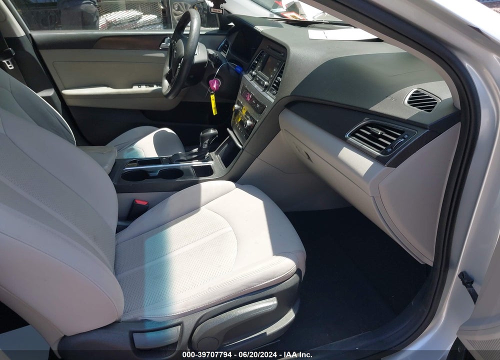 2015 HYUNDAI SONATA SPORT VIN: 5NPE34AFXFH252440