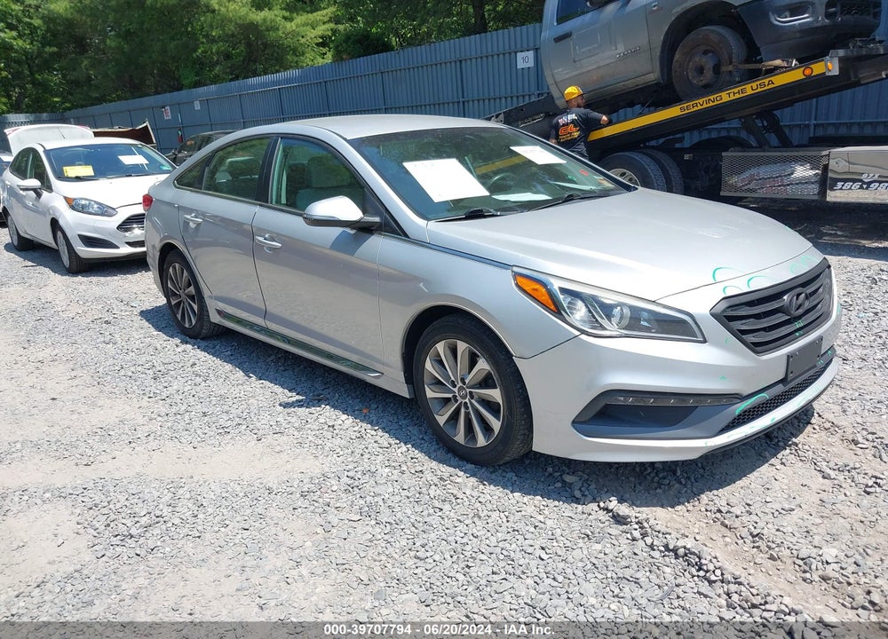 2015 HYUNDAI SONATA SPORT VIN: 5NPE34AFXFH252440