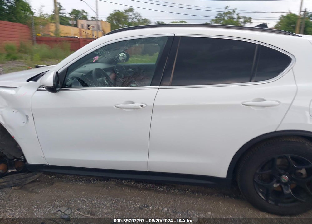 2021 ALFA ROMEO STELVIO AWD VIN: ZASPAKAN6M7D15150