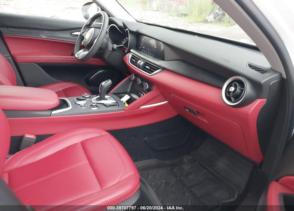 2021 ALFA ROMEO STELVIO AWD VIN: ZASPAKAN6M7D15150