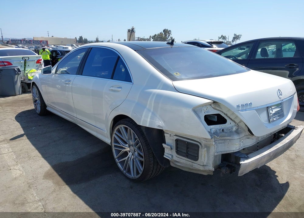2013 MERCEDES-BENZ S 550 4MATIC VIN: WDDNG9EB3DA499138